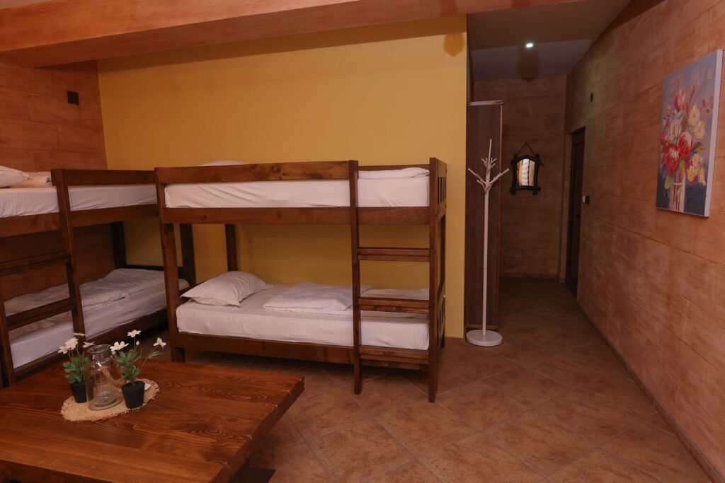 Šestokrevetni bungalov