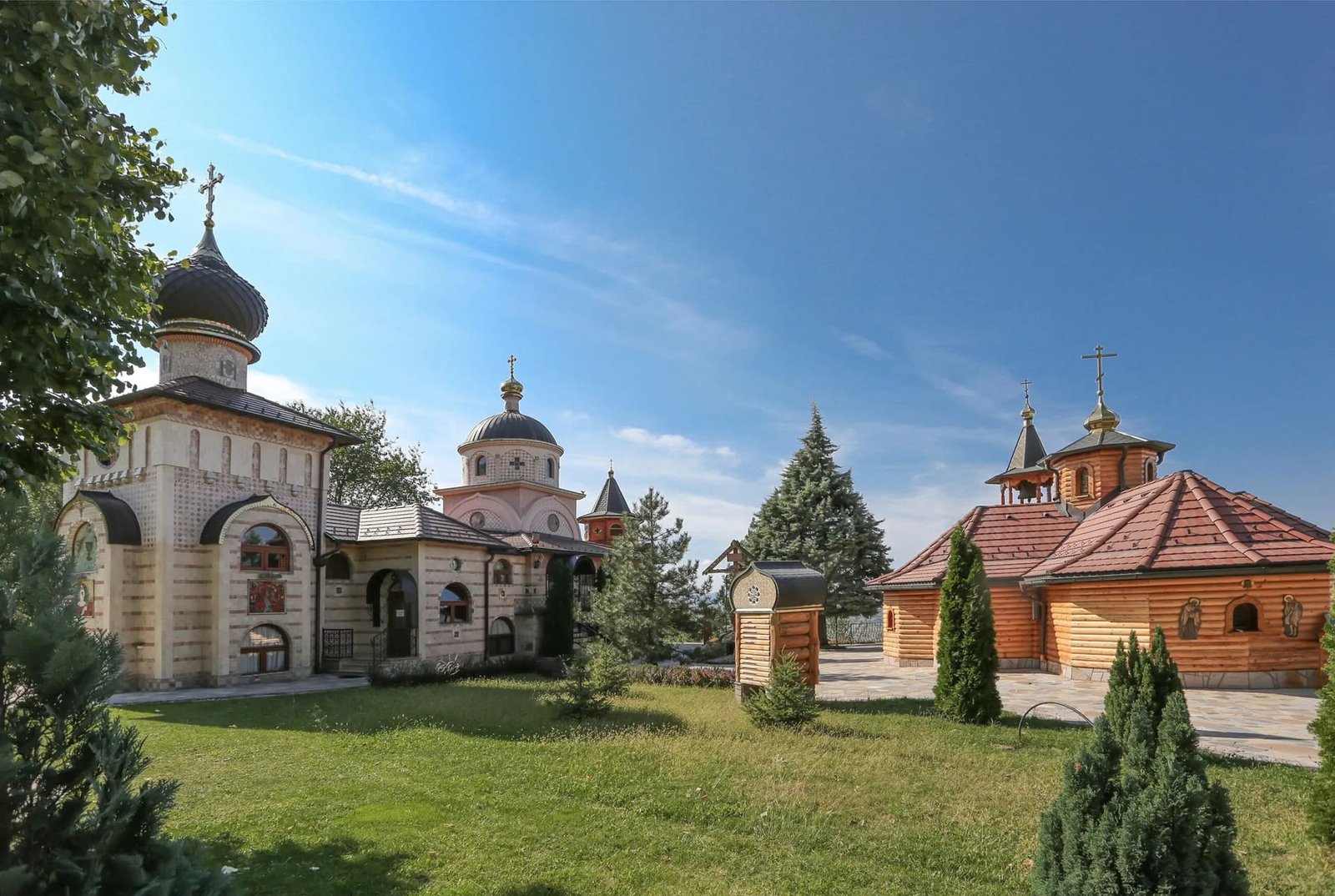Manastir Lešje